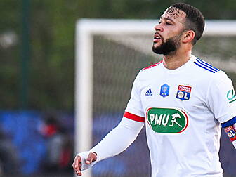 Memphis Depay fuels Barcelona...